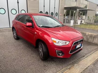 Usata Mitsubishi ASX 116 CV (85 kW) 2015 Dark red SUV