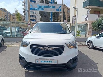 Usata Opel Combo 102 CV (75 kW) 2021 Bianco Monovolume