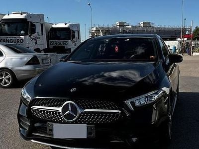 Usata Mercedes A180 Premium 116 CV (85 kW) 2020 Nero Berlina