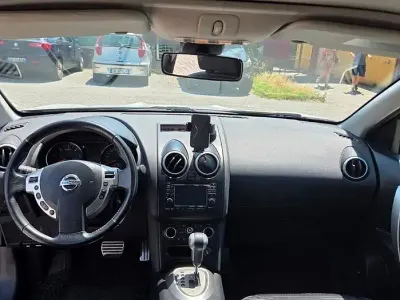 Usata Nissan Qashqai Tekna 150 CV (110 kW) 2011 Bianco SUV