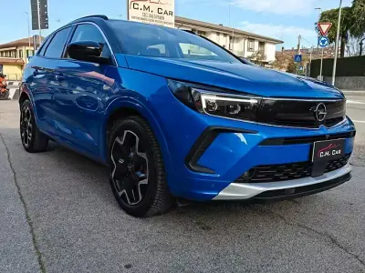 Occasion Opel Grandland X Ultimate 131 ch (96 kW) 2022 Bleue SUV