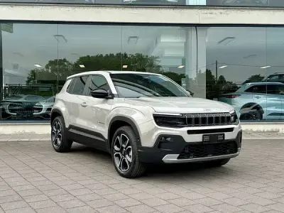Nuova Jeep Avenger Summit 110 CV (80 kW) 2026 Grigio SUV