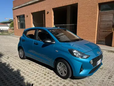 Usata Hyundai i10 Advanced 67 CV (49 kW) 2020 Blu/azzurro Utilitaria