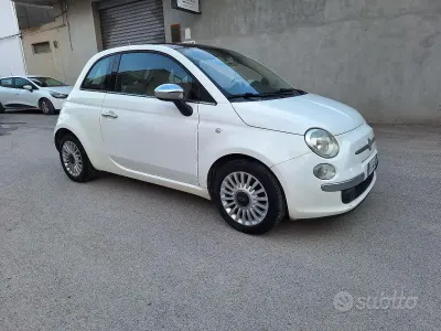 Usata Fiat 500 Lounge 69 CV (50 kW) 2010 Bianco Berlina