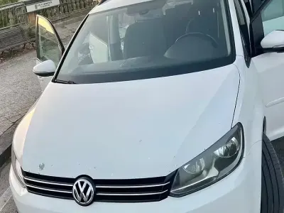 Usata VW Touran Comfortline 105 CV (77 kW) 2012 Bianco Monovolume