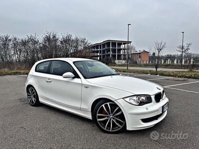 Usata BMW 118 143 CV (105 kW) 2008 Bianco Utilitaria