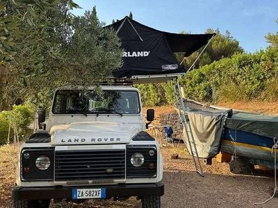 Usata Land Rover Defender SE 122 CV (89 kW) 2007 Bianco Station wagon