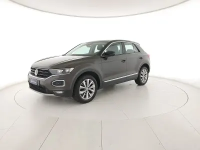 Usata VW T-Roc Style 150 CV (110 kW) 2018 Black brown met. SUV