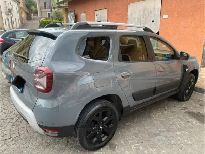 Usata Dacia Duster Extreme 101 CV (74 kW) 2022 Grigio SUV