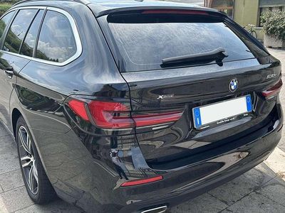 Usata BMW 530 252 CV (185 kW) 2022 Nero Station wagon