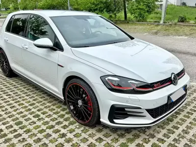 Begagnad VW Golf VII GTI 245 HK (180 kW) 2019 Vit Sedan
