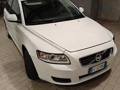 Usata Volvo V50 114 CV (83 kW) 2011 Bianco Station wagon