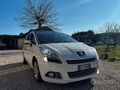Usata Peugeot 5008 Allure 115 CV (84 kW) 2013 Bianco Monovolume