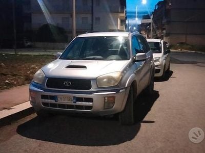 Usata Toyota 4 Runner 2003 Grigio SUV