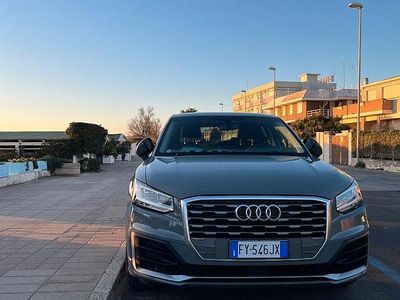 Usata Audi Q2 S-Line 150 CV (110 kW) 2019 Grigio SUV