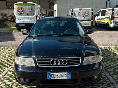 usata Audi A4 2ª serie - 2001