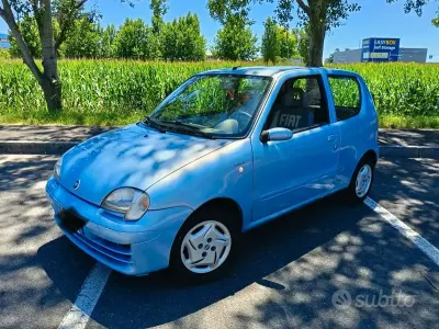 Usata Fiat 600 54 CV (39 kW) 2006 Bluazzurro Utilitaria