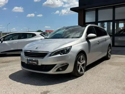Usata Peugeot 308 GT-line 120 CV (88 kW) 2015 Argento Station wagon