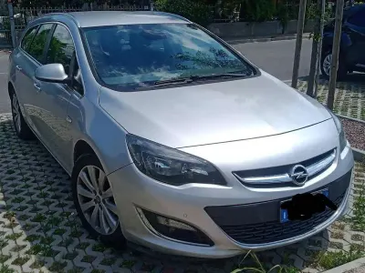 Usata Opel Astra Cosmo 140 CV (102 kW) 2016 Argento Station wagon