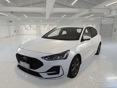 Usata Ford Focus ST-Line 115 CV (84 kW) 2024 Bianco Berlina