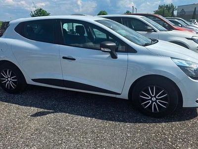 Usata Renault Clio IV Zen 75 CV (55 kW) 2017 Bianco Berlina