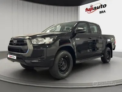 Uusi Toyota HiLux Comfort 150 HP (110 kW) 2026 Musta Nouto