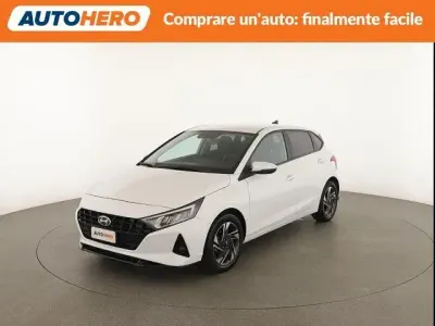 Usata Hyundai i20 84 CV (61 kW) 2023 Bianco Utilitaria