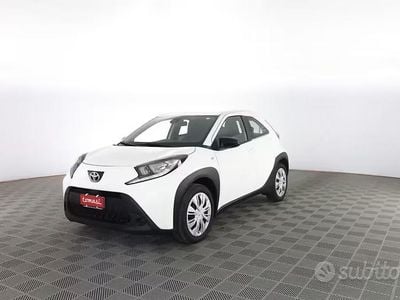 Usata Toyota Aygo X Active 72 CV (52 kW) 2025 Bianco SUV