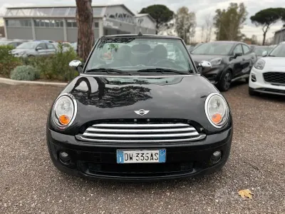 Usata Mini Cooper Cabriolet 120 CV (88 kW) 2009 Nero Cabrio