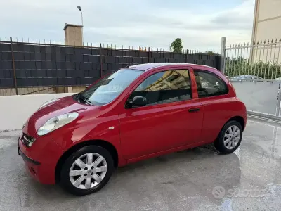 Usata Nissan Micra 65 CV (47 kW) 2007 Rosso Utilitaria