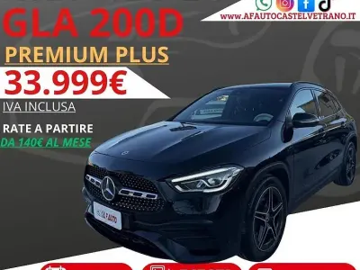 Usata Mercedes GLA200 Premium 150 CV (110 kW) 2021 Nero SUV
