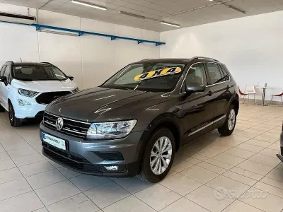 Usata VW Tiguan Business 150 CV (110 kW) 2017 Grigio SUV