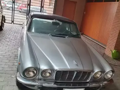 Usata Jaguar XJ6 1970 Grigio Berlina