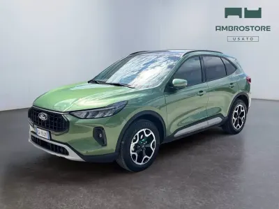 Usata Ford Kuga Active 180 CV (132 kW) 2024 Bursting green SUV