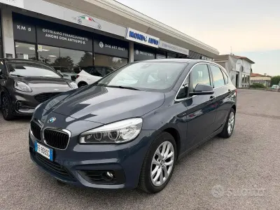 Usata BMW 218 Advantage 150 CV (110 kW) 2016 Grigio Station wagon