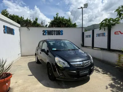 Usata Opel Corsa 86 CV (63 kW) 2012 Nero Utilitaria