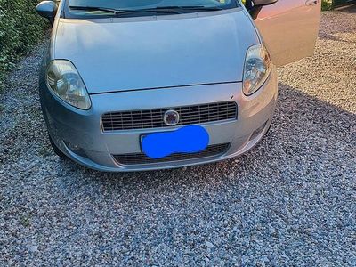 Usata Fiat Grande Punto 77 CV (56 kW) 2009 Blu Utilitaria