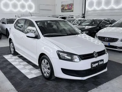 Usata VW Polo 75 CV (55 kW) 2013 Bianco Utilitaria