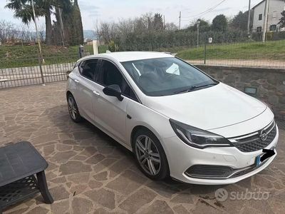 Usata Opel Astra 136 CV (100 kW) 2017 Bianco Berlina