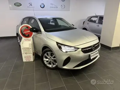 Używany Opel Corsa Elegance 101 KM (74 kW) 2023 Szary Hatchback