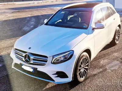 Usata Mercedes GLC220 Premium 194 CV (142 kW) 2019 Bianco SUV