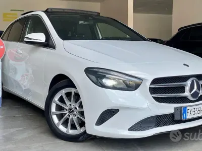 Usata Mercedes B180 Premium 116 CV (85 kW) 2019 Bianco Utilitaria