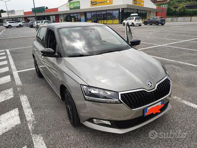 Usata Skoda Fabia 75 CV (55 kW) 2019 Marrone Utilitaria