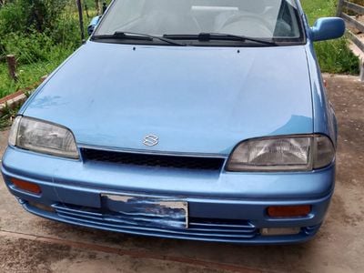 Usata Suzuki Swift 68 CV (50 kW) 1992 Blu Utilitaria