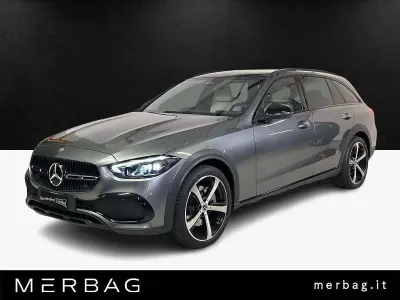 Usata Mercedes 220 Premium 200 CV (147 kW) 2023 Argento Station wagon