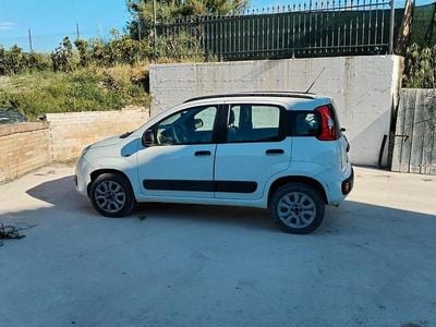 Usata Fiat Panda 85 CV (62 kW) 2015 Utilitaria