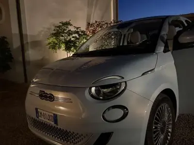 Usata Fiat 500e Icon 42 kW (58 CV) 2023 Utilitaria