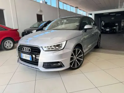 Usata Audi A1 Sportback S-Line 90 CV (66 kW) 2016 Argento Utilitaria