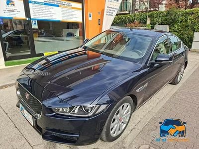 Usata Jaguar XE Business Edition 179 CV (131 kW) 2018 Blu/azzurro Berlina