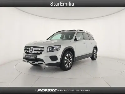 Usata Mercedes GLB180 Business 116 CV (85 kW) 2023 Argento SUV